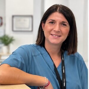 Pilar Ortuño López, atención al paciente en Clínica Templado